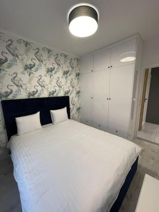 Forum Wola Fine Apartment Warsaw Ngoại thất bức ảnh